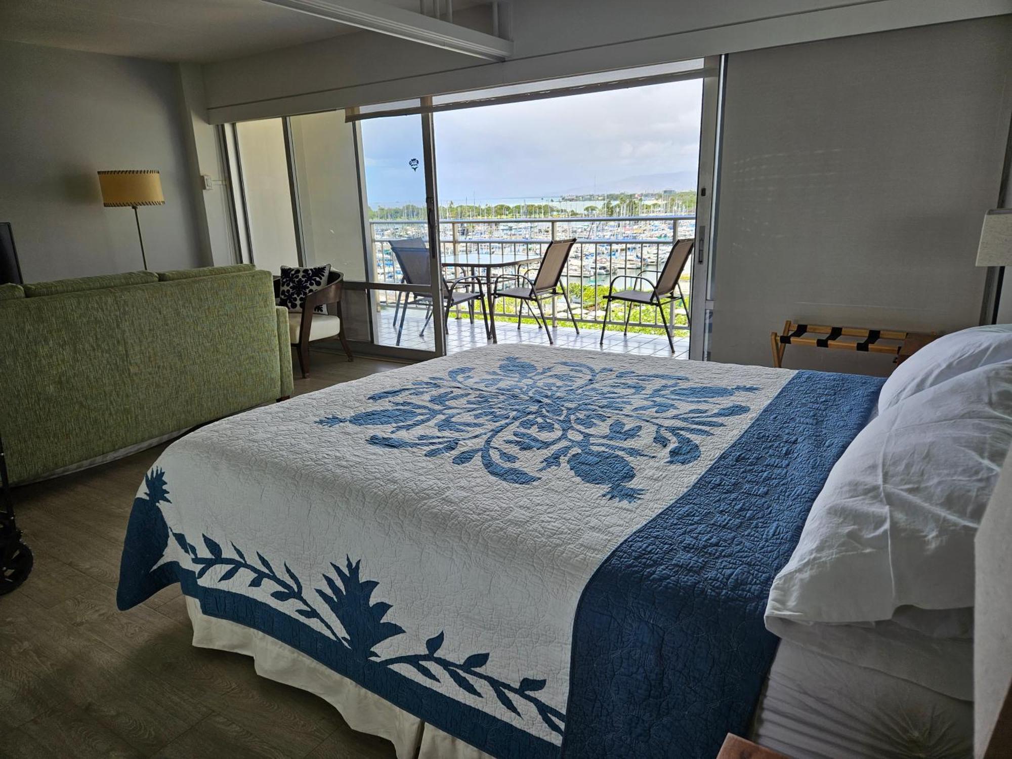 Ilikai Hotel Condo With Kitchen And Ocean View Гонолулу Экстерьер фото